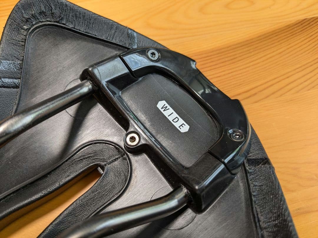 セラサンマルコ　マントラ　selle sanmarco mantra