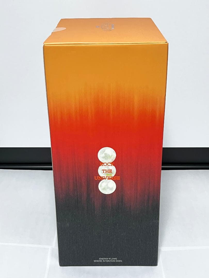 新品未開封 ラブブ ROCK THE UNIVERSE 正規品