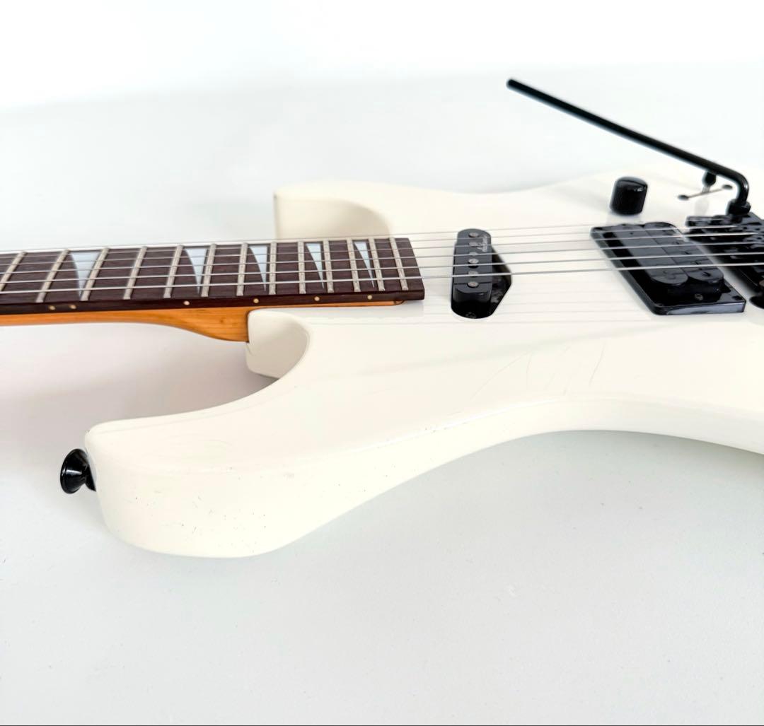 【希少】Charvel DK-80-SH Dinky エレキギター チャーベル