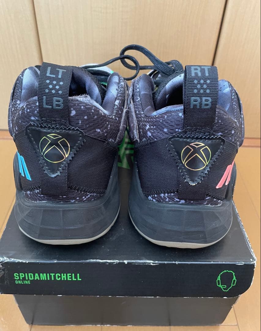 【レア】adidas D.O.N. Issue 3 XBOXコラボバッシュ