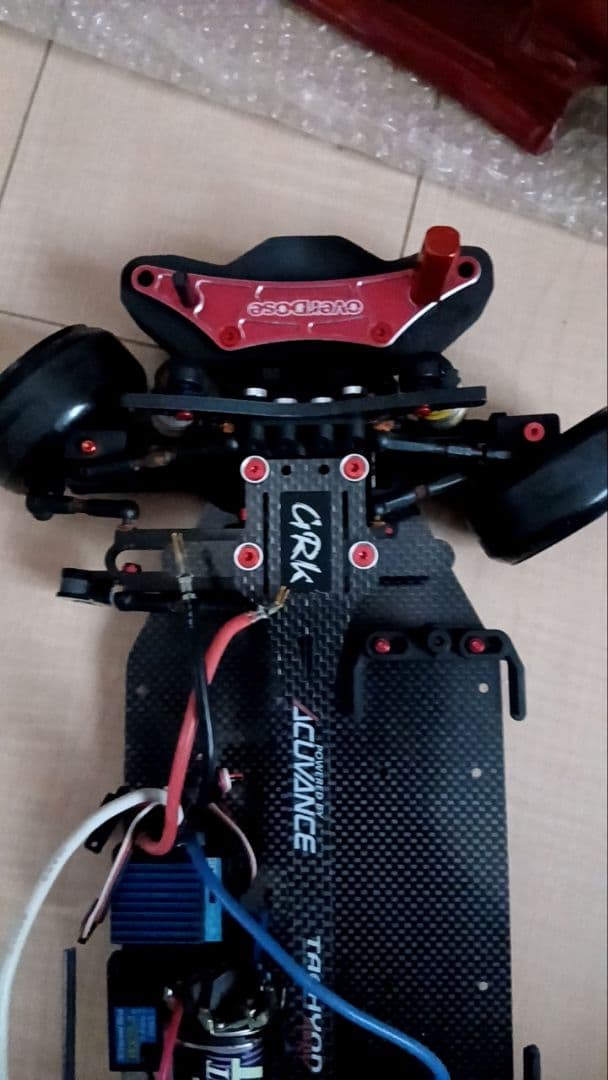 grk グローバル　カーボンシャーシ