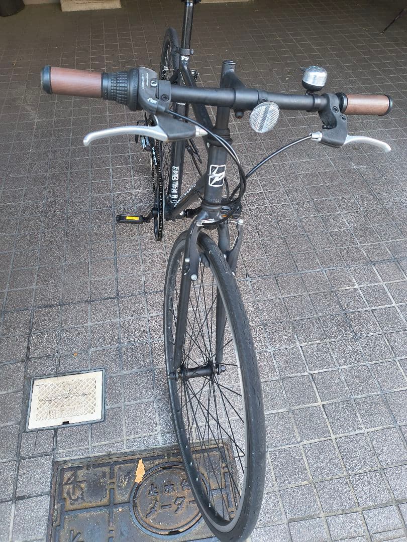 クロスバイク　700×28