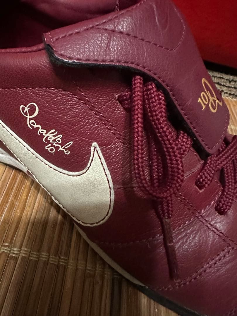 【希少】NIKE ナイキ ティエンポ ロナウジーニョモデル