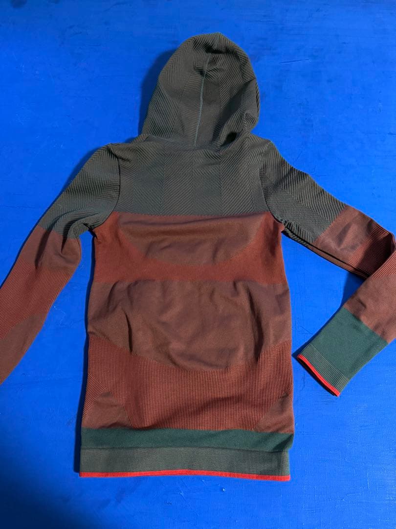 adidas by Stella McCartney フード付き