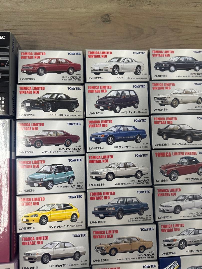 か*み様 新品未使用！トミカリミテッド ヴィンテージ ネオ ミニカーセット 37