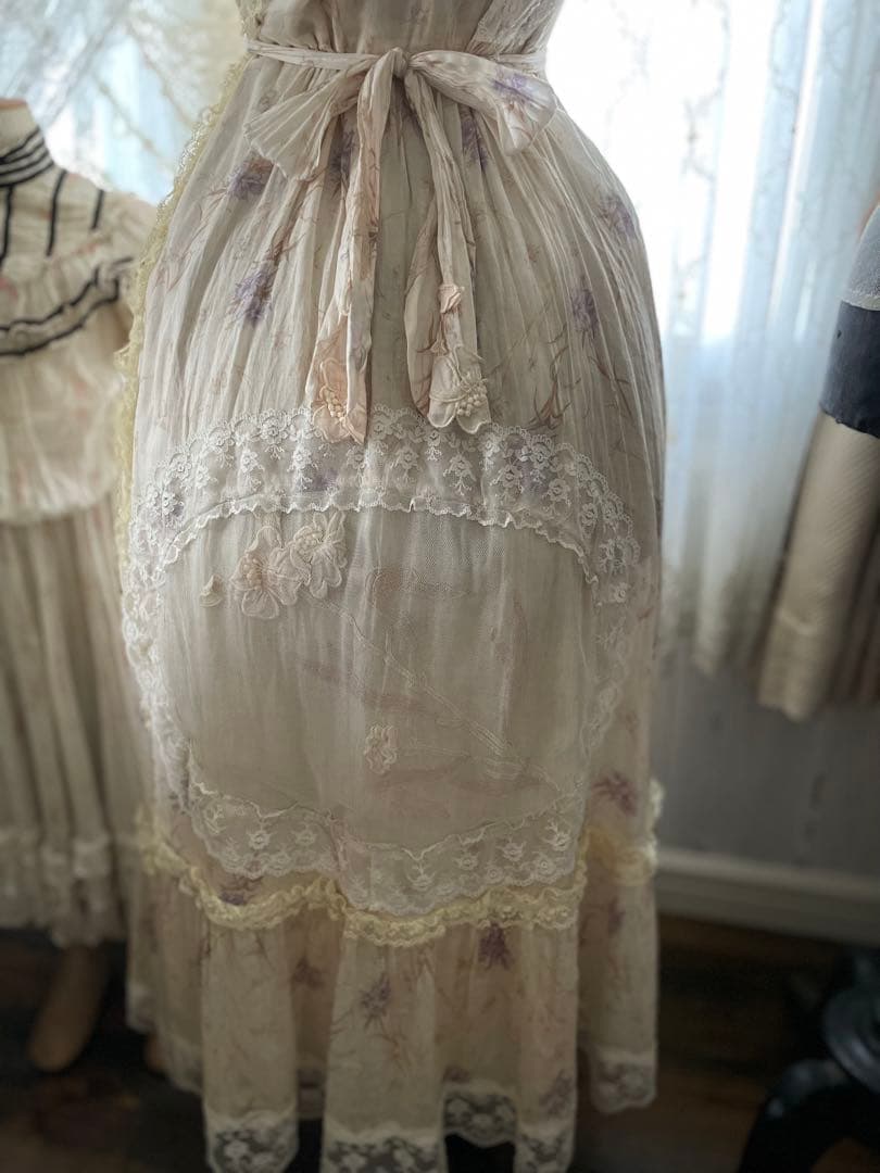 〜♡〜 美しいアンティークドレス 〜♡〜 フランスアンティークレース