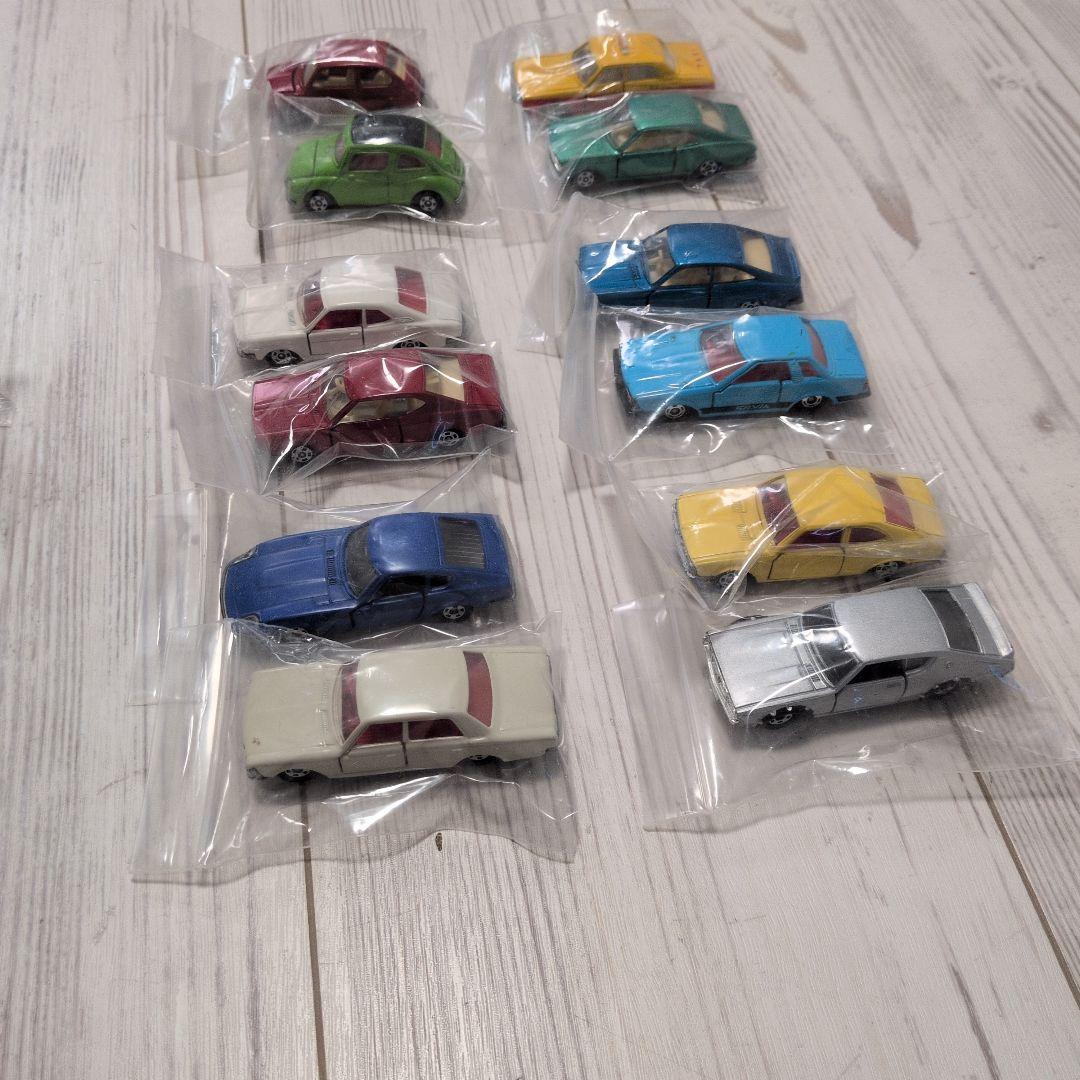 Tomica ミニカーセット売り(年代物 21台)