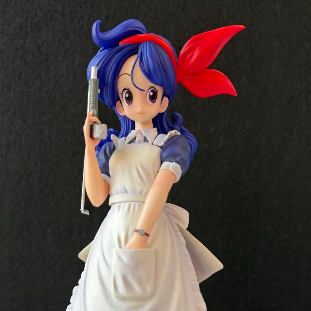 ドラゴンボール 青いドレスのフィギュア約31cm