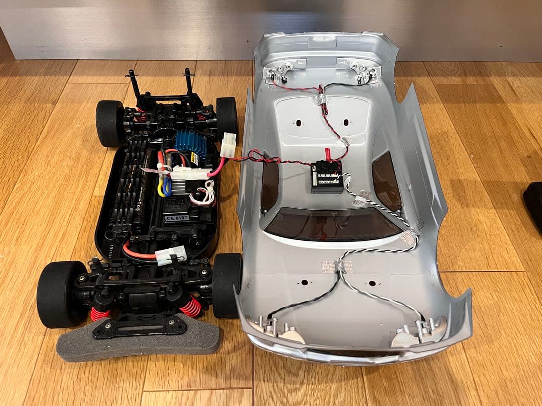 タミヤ ニスモ シルビア ドリフトスペック TT-01
