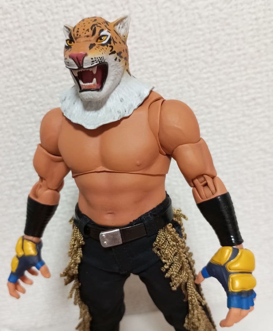 鉄拳 キング アクション フィギュア タイガーマスク W プロレス ソフビ