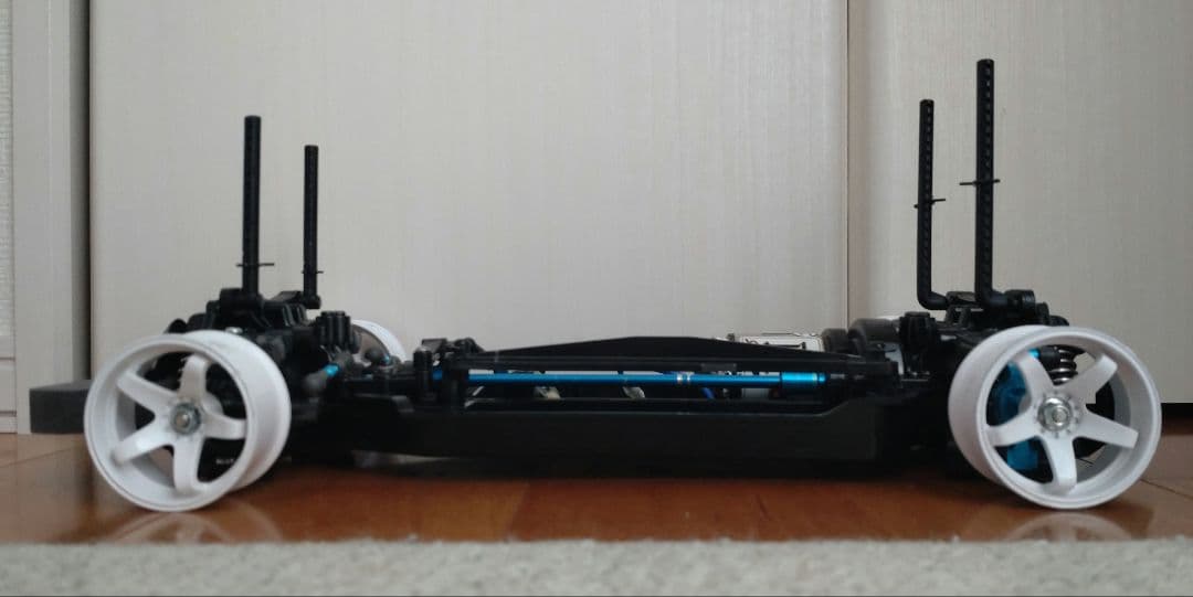 タミヤ　tt02 ストックモータ　オプション多数