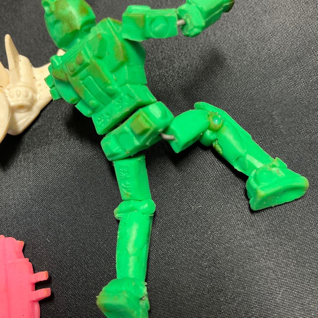 ガンダム　消しゴム　フィギュア
