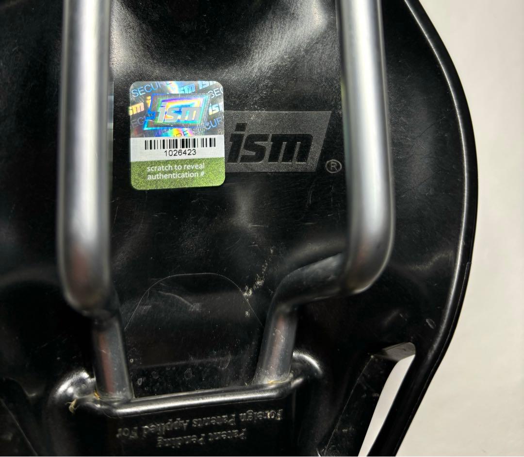 送料込み ISM PN3.1 サドル
