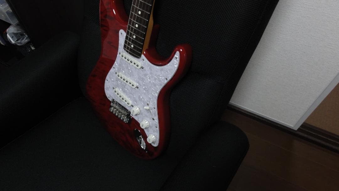 Hybrid II 2024 Collection Quilt Red 新同品