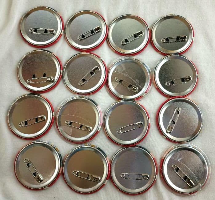 すとぷり　莉犬　缶バッチ　2024　spring 等身