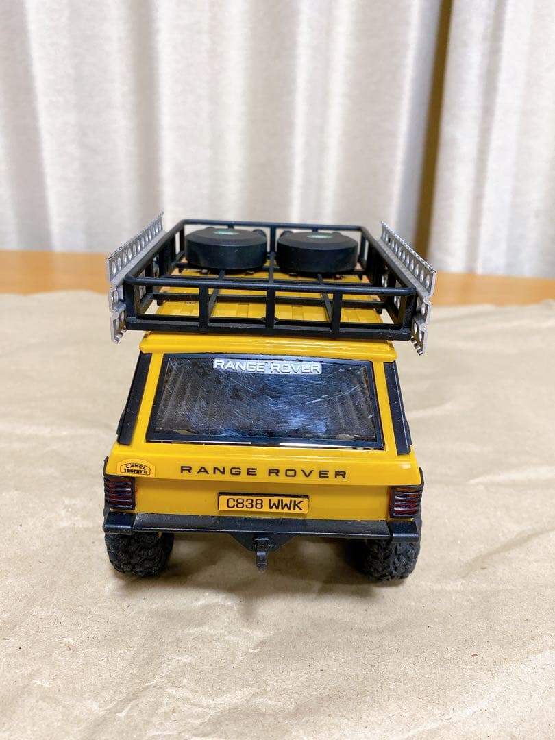 FMS ラジコン　レンジローバー 1/24 ランドローバー fcx24m