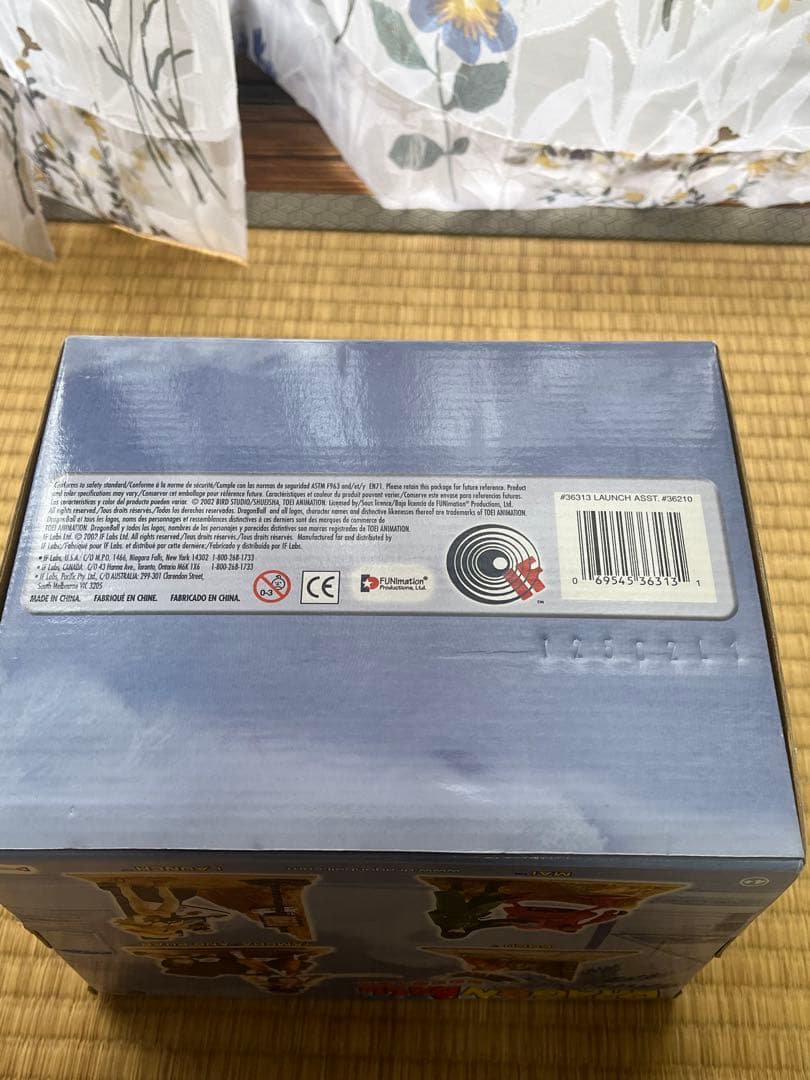 フィギュア　ドラゴンボール　ランチ　金髪　FUNimation 社製