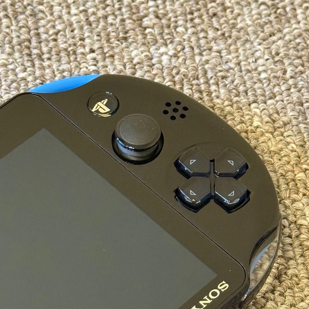 【美品】PSVITA PCH-2000 ブルー/ブラック