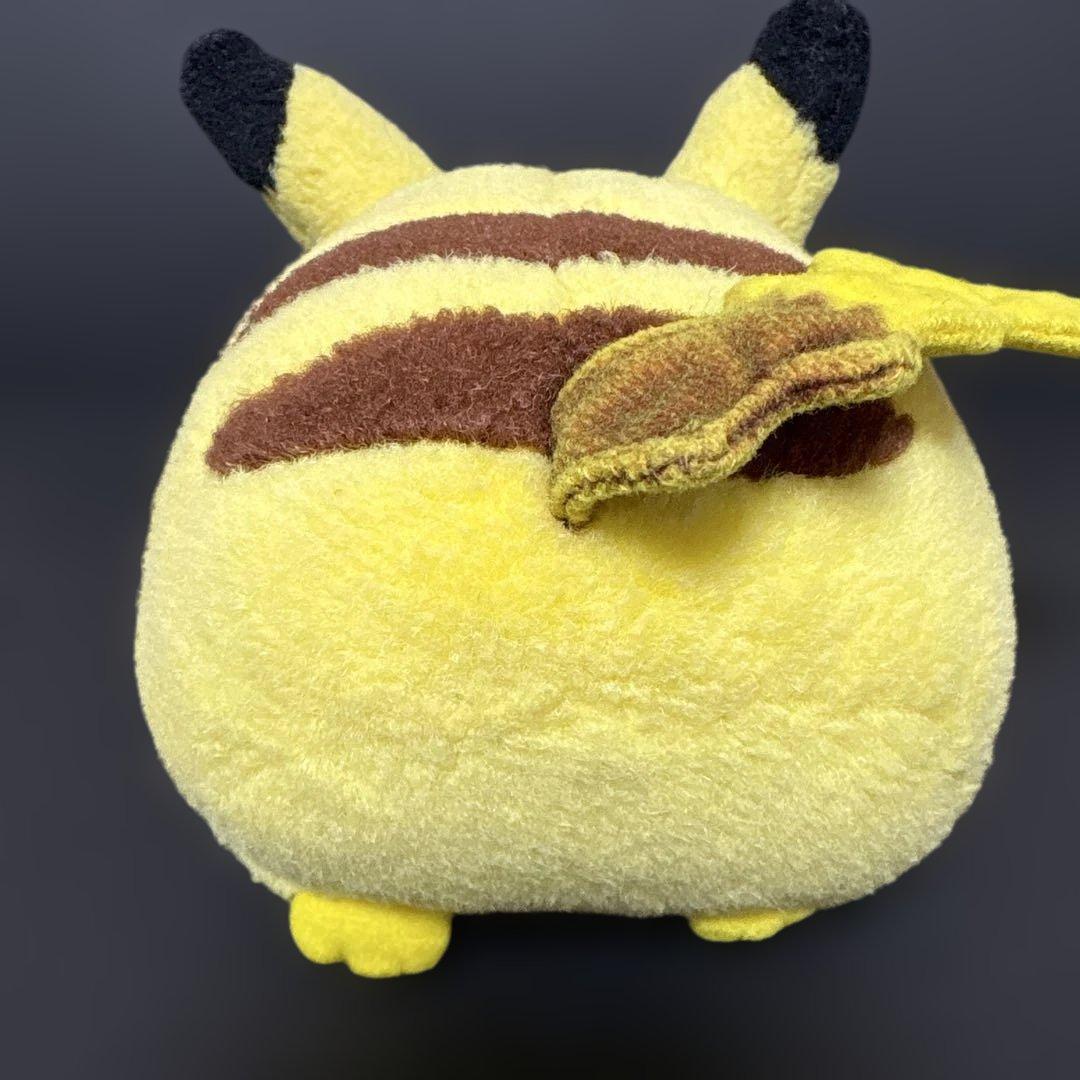 初期　ピカチュウ　ぬいぐるみ②