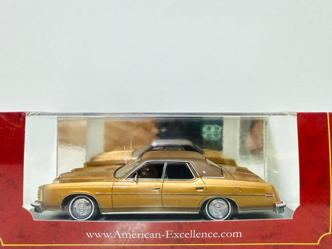 Neoネオ/'73 Fordフォード LTD 1/43 絶版