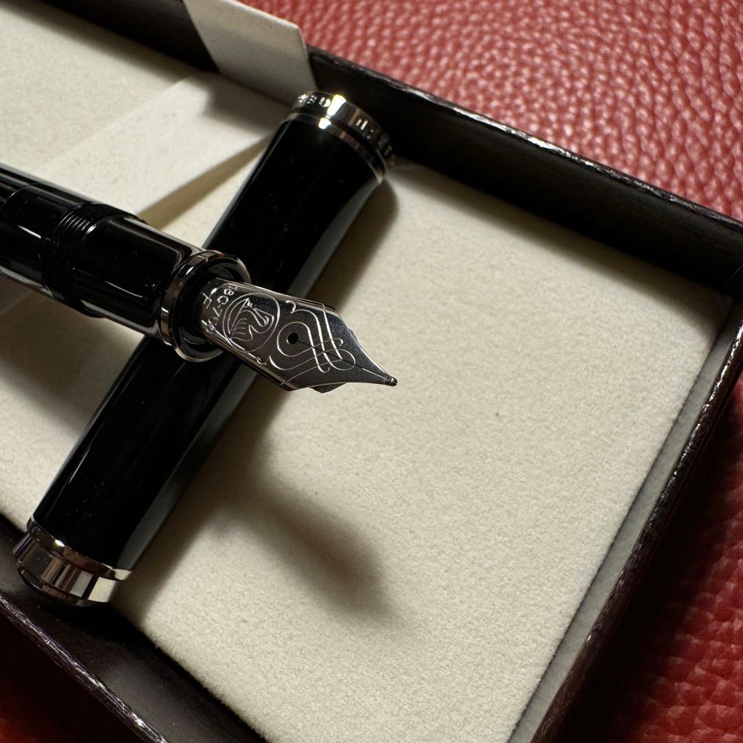 ペリカン Pelikan m815