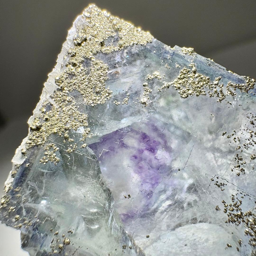 478 中国　ヤオガンシャン産　フローライト&パイライト