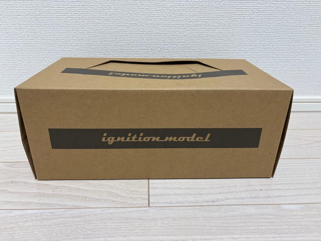 ignition.model Jimny Sierra アイボリー　　1/18