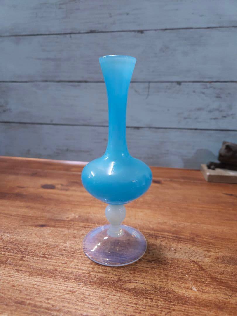 フランスアンティーク オパリンガラス 花瓶 ブルー系 一輪挿し グラス 花器