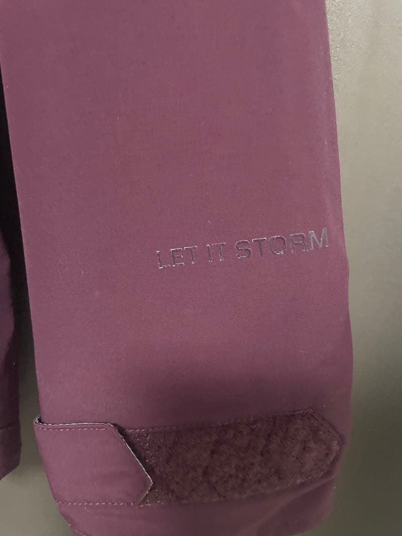 Volcom GORE-TEX 紫色 フード付き　スノボウェア 女性用　パープル