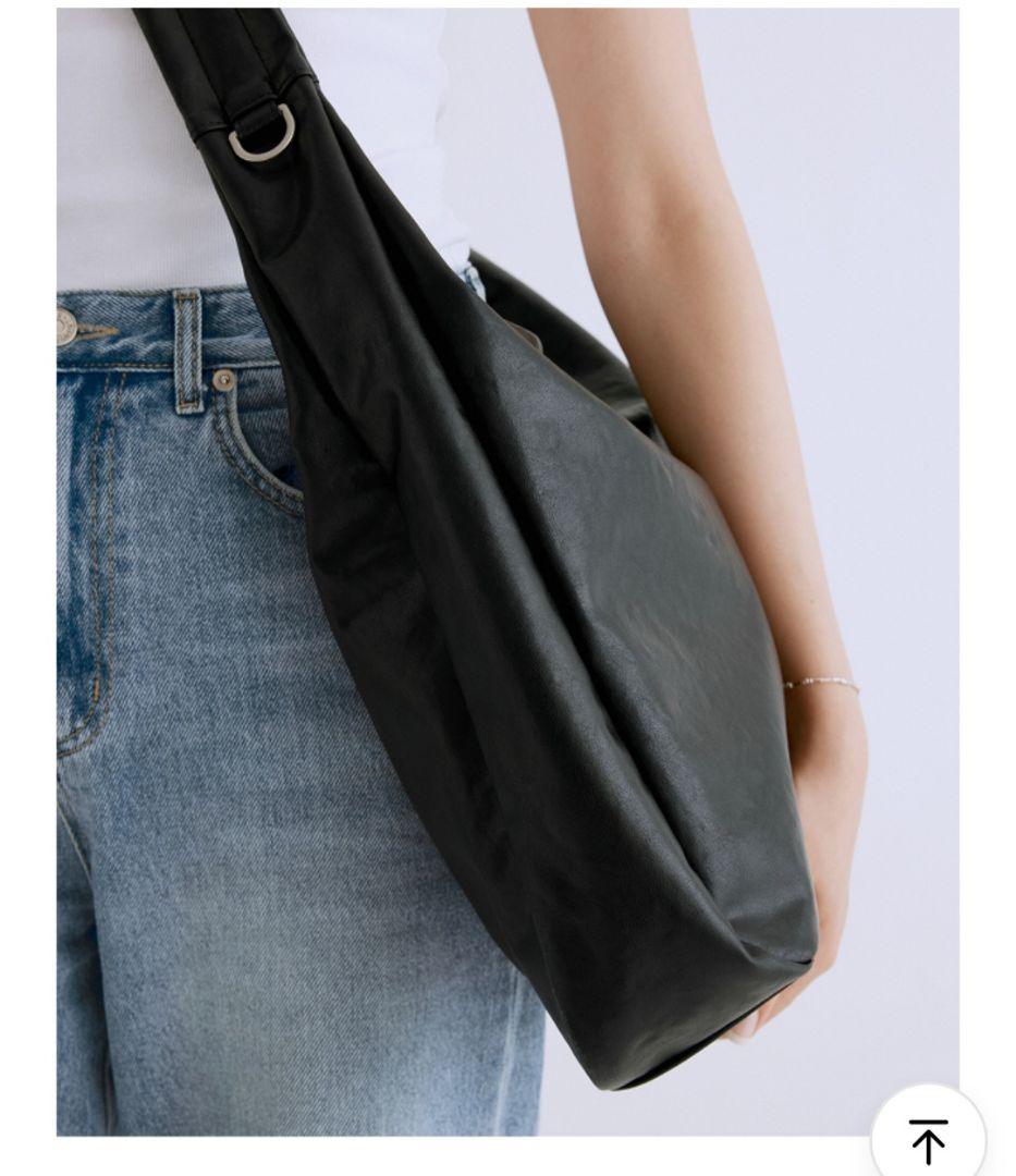 アイドル HAPPY S.COUPS DAY_CROSS BAG