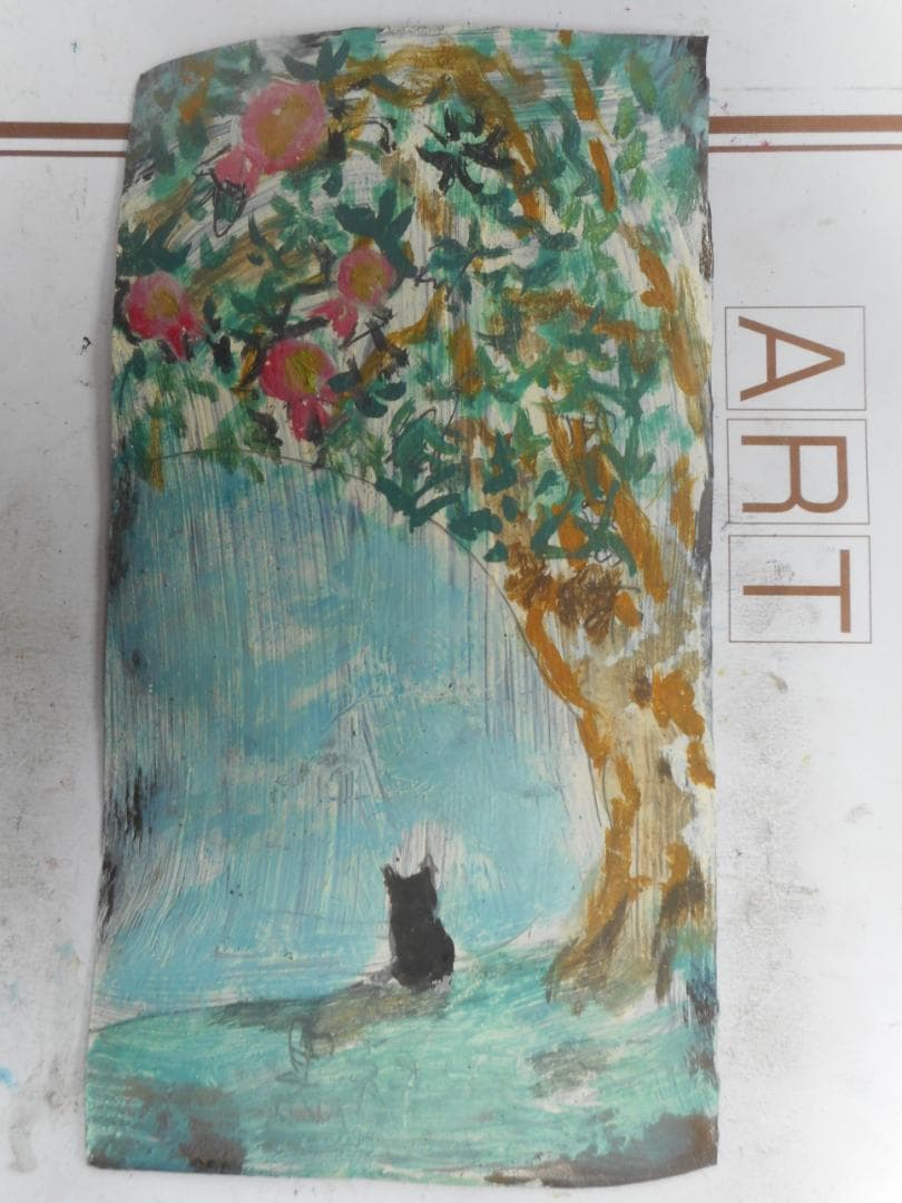 木陰の猫