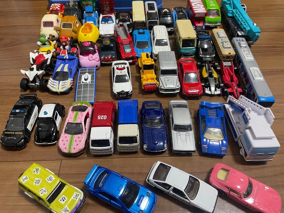 トミカミニカーまとめ売り