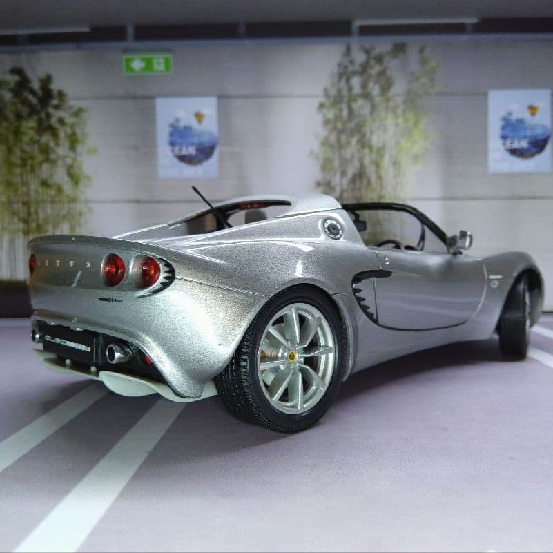 JADI Model Craft Lotus Elise 1:18 シルバー