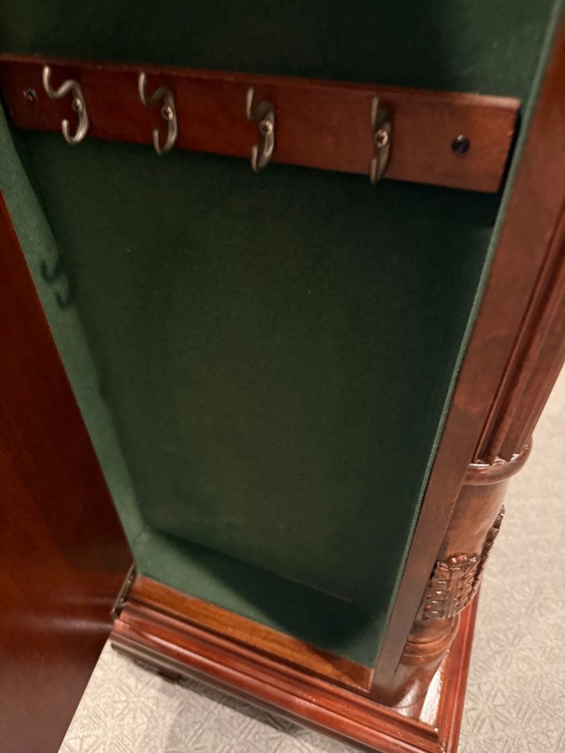 MADE IN USA・アンティーク・アクセサリーキャビネット・ヴィンテージ