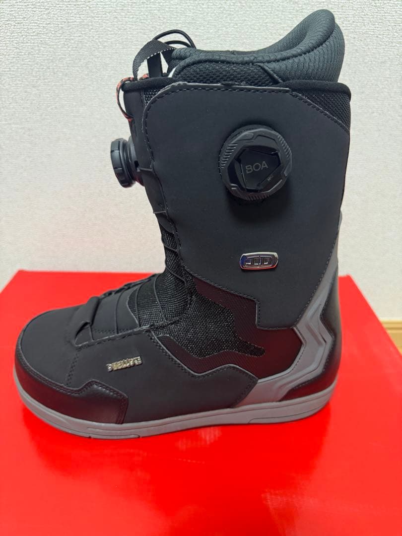 スノーボード　DEELUXE ID DUAL BOAブラック　27cm
