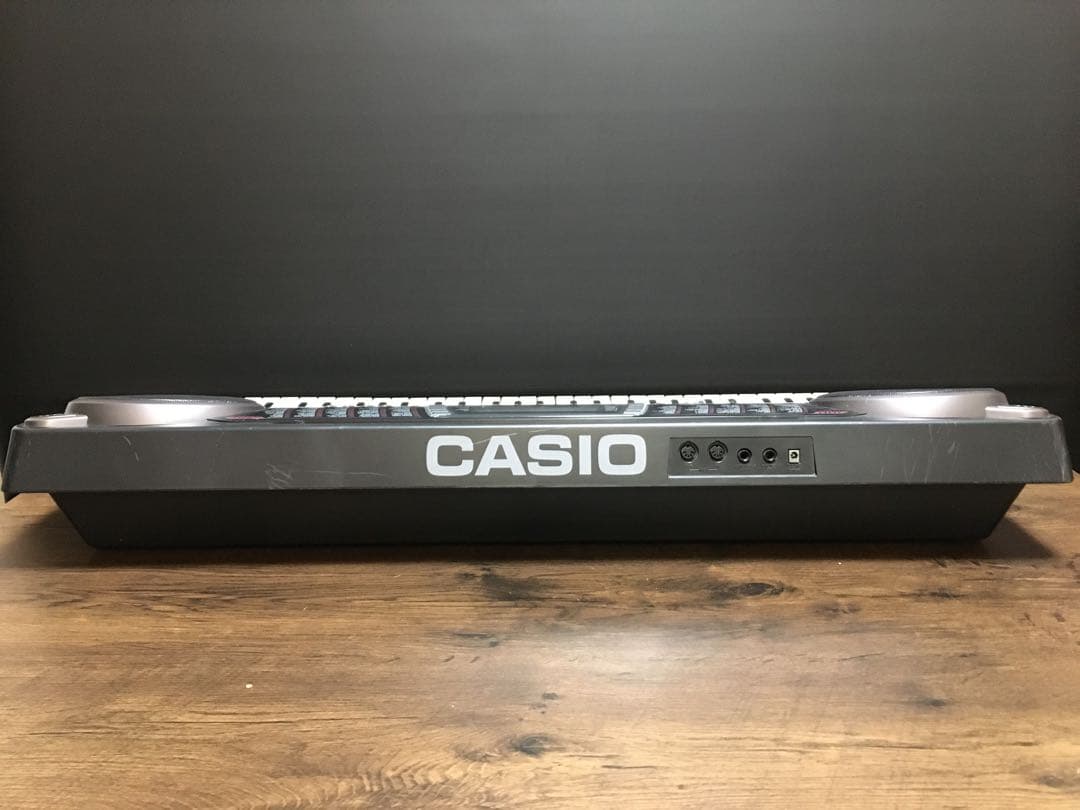CASIOキーボード　電子ピアノCTK-631