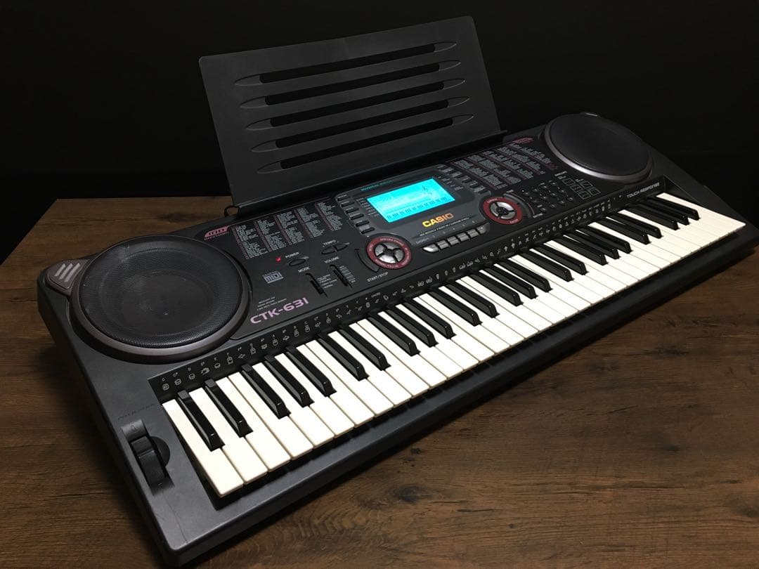CASIOキーボード　電子ピアノCTK-631