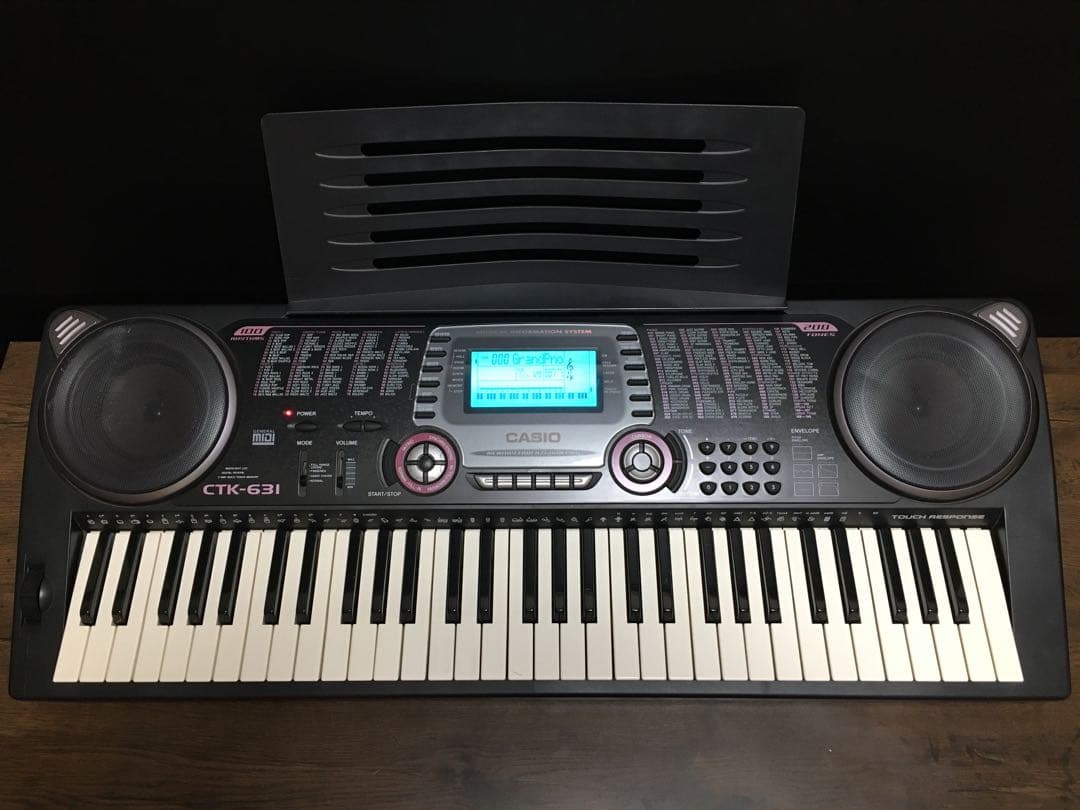 CASIOキーボード　電子ピアノCTK-631