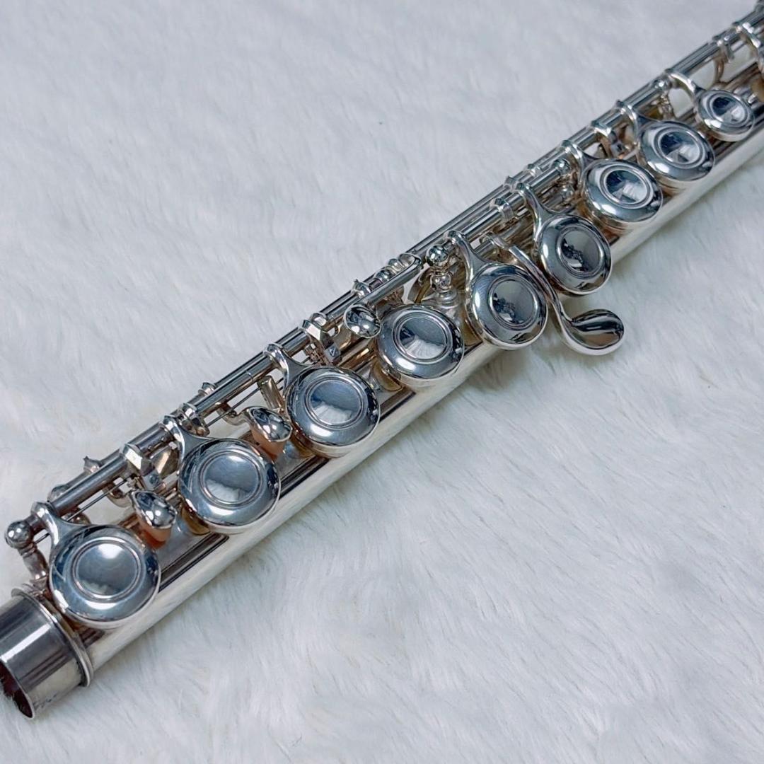 美品 YAMAHA ヤマハ フルート 後期モデル YFL-221 Eメカ付き