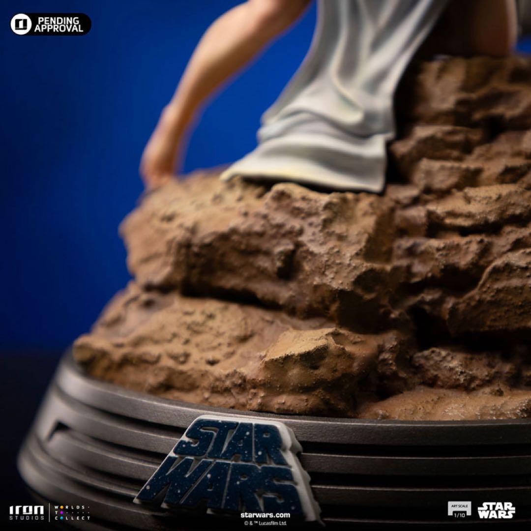 【新品】スター・ウォーズ フィギュア ルーク・スカイウォーカーとレイア・オーガナ
