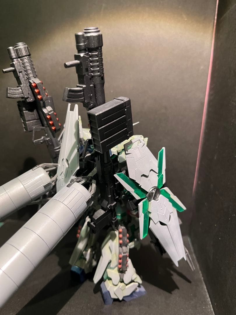 HGUCフルアーマーユニコーンガンダム（デストロイモード）完成品　年末年始セール