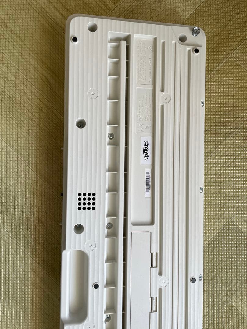 カシオ(CASIO)光ナビゲーション電子キーボード LK-520　61鍵盤