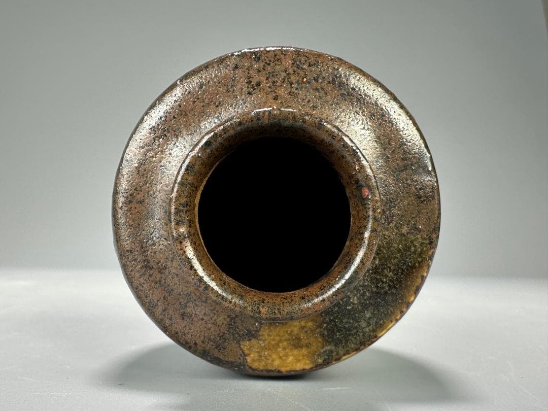 25.10.8-2 茶道具　茶入　作家品　花押　在銘有　供箱