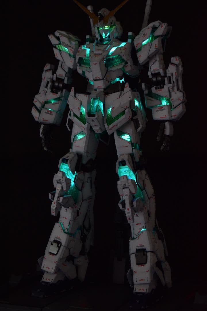 最終値下げ【ガンプラ全塗装】PGユニコーンガンダム最終決戦仕様デカール500箇所