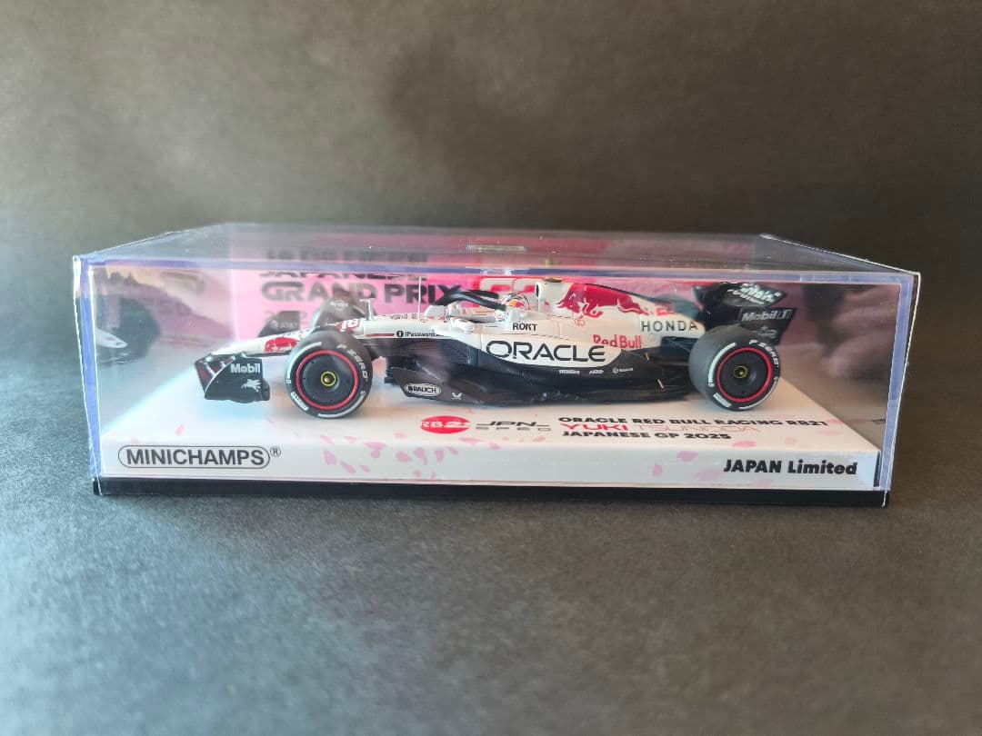 ミニチャンプス 京商 1/43 レッドブル RB21 F1 日本GP 角田裕毅