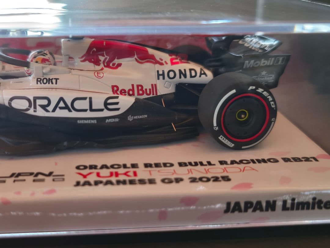 ミニチャンプス 京商 1/43 レッドブル RB21 F1 日本GP 角田裕毅