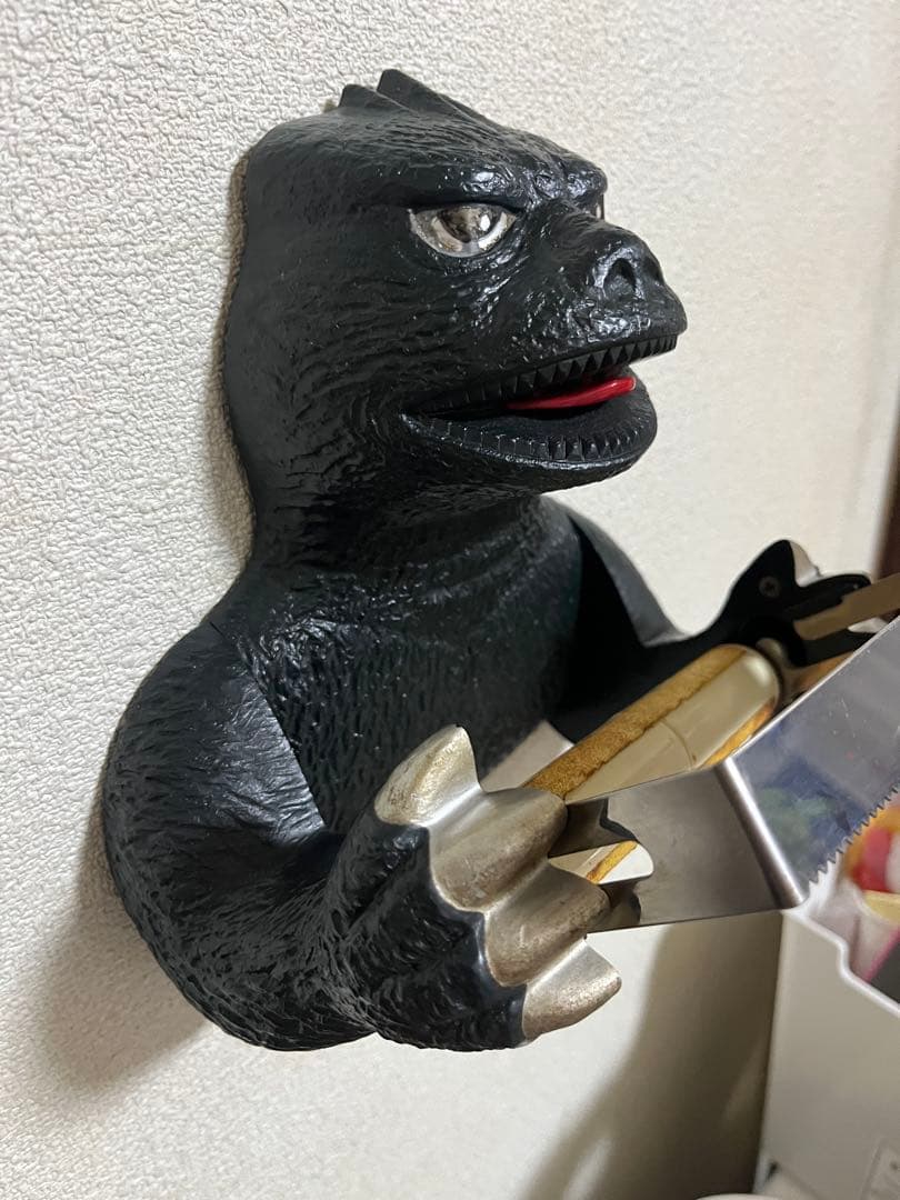 ゴジラ トイレットペーパーホルダー