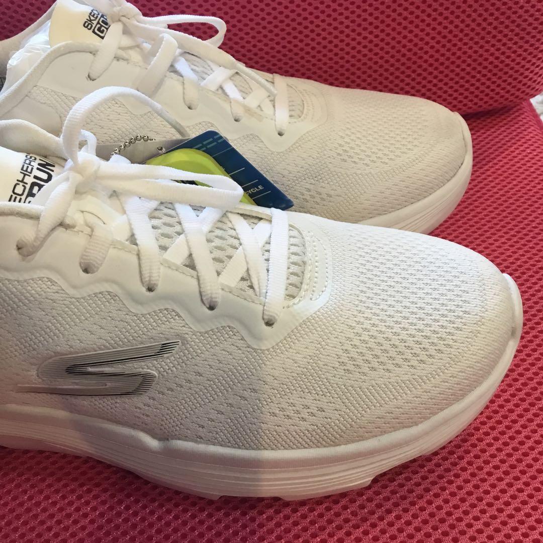 SKECHERS サイズ24(38) GOrun 7 ホワイト シューズ