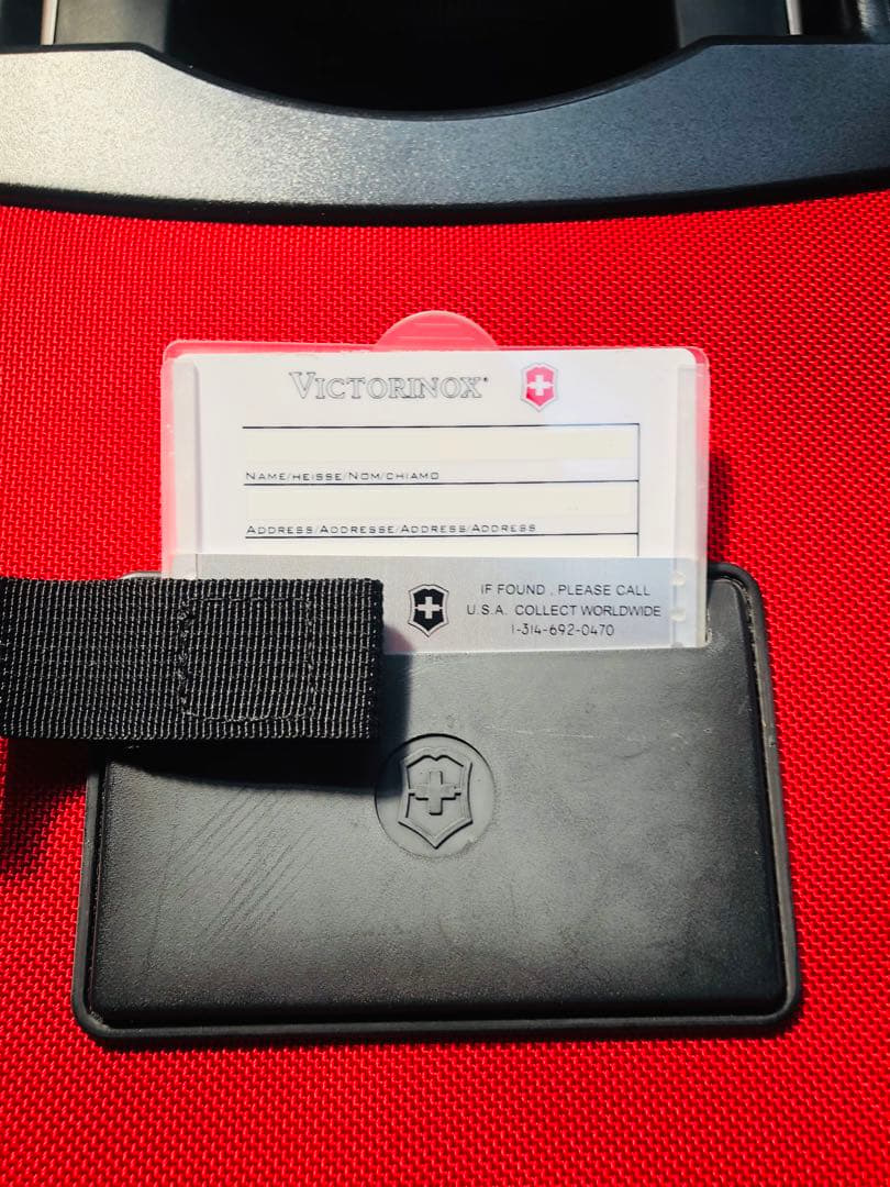 VICTORINOX　ヴィクトリノックス　キャリーカート スーツケース　赤色