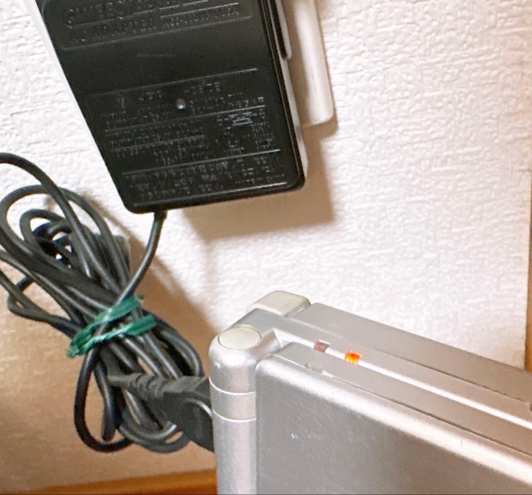 任天堂　ゲームボーイアドバンスSP 充電器・ソフト付き